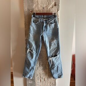 Arizona Jean Company Men's Light Blue Ripped Jeans